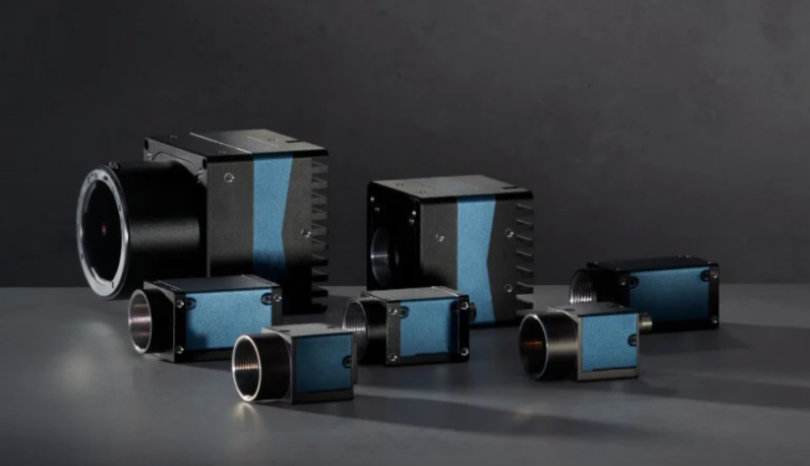 De Toepassingen en Voordelen van een UV-Camera in de Industrie